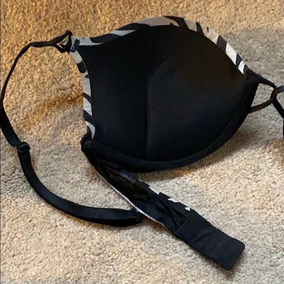 SOLD - Picture 3 of 5